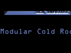 টেকসই মডুলার কুলিংয়ের জন্য কোল্ড রুম অ্যাক্সেসের জন্য হিঙ্গার সুইং ডোরের জার্মান লক